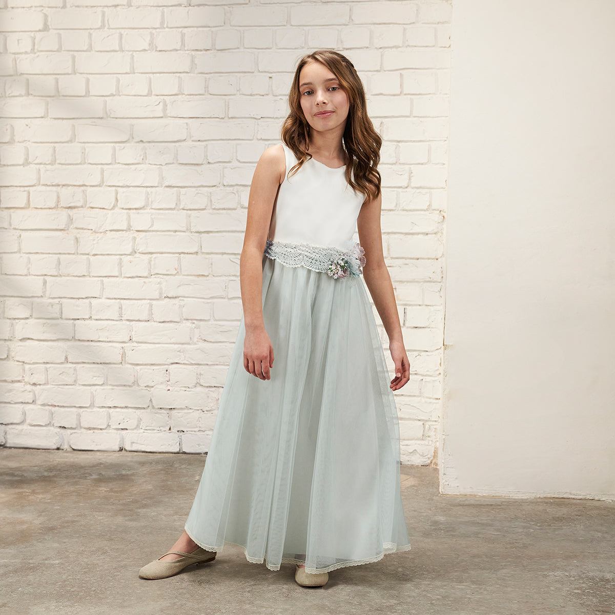 MONO COMUNION CON CAPA