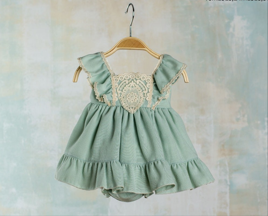 Vestido con braguita de bambula color verde 37101