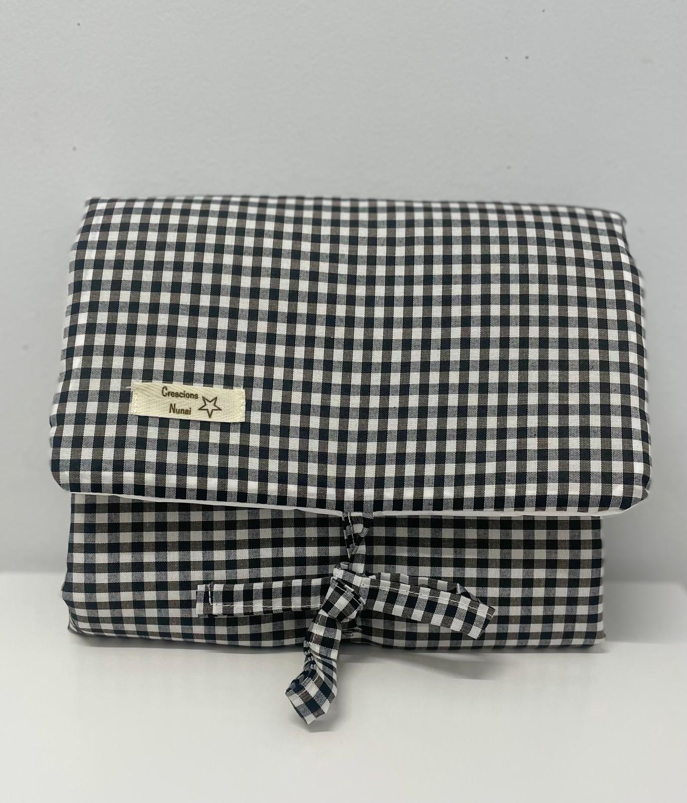 Cambiador viaje cuadro Vichy negro