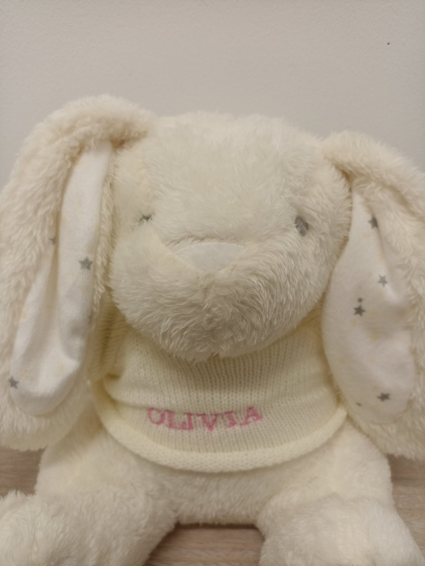 Conejo beige personalizado